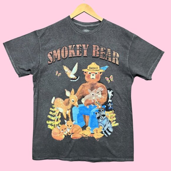 Smokey Bear Wildlife Family Only You Can Prevent Wildfires Tee M - Picture 1 of 5
